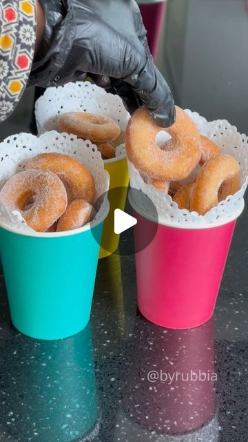 Rubbia on Instagram: "Mini Sugar Doughnuts 

#fyp #crispy #doughnuts #bites #bitesize #dessert #snacks #byrubbia #instagood #partyideas #partyfood #birthday #ideas #recipe #recipeshare #easy #explore" Mini Doughnuts Recipe, Mini Doughnut Recipes, Mini Donut Maker, Donut Board, Doughnut Recipes, Dessert Snacks, Donut Maker, Mini Doughnuts, Donut Recipe