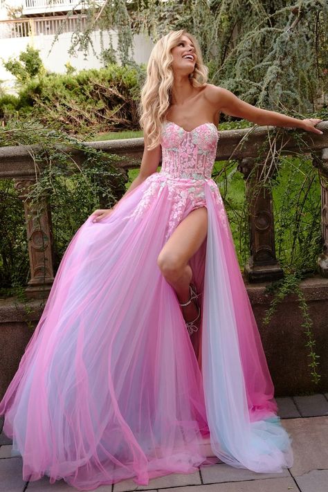 Tulle Neckline, Ethereal Dress, Gorgeous Prom Dresses, Strapless Prom Dress, Pink Gown, Prom Dresses Jovani, Exquisite Gowns, Corset Dress Prom, Sweetheart Prom Dress