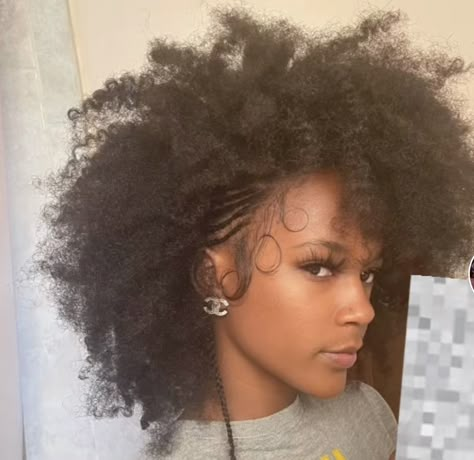 Long 4a Natural Hair, Claw Clip 4b Hair, Long 4a Curly Hair, 4c Natural Hairstyles Coquette, Long 4c Hair Aesthetic, Really Curly Hair, Short Box Braids Hairstyles, Beautiful Black Hair, Protective Hairstyles For Natural Hair