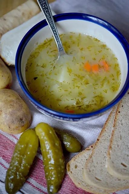 Polish Pickle Soup {Zupa Ogórkowa} - Polish Your Kitchen Polish Pickle Soup Recipe, Polish Soup, Dill Pickle Soup, Poland Food, Pickle Soup, Eastern European Recipes, Meals Recipes, Romanian Food, Polish Recipes