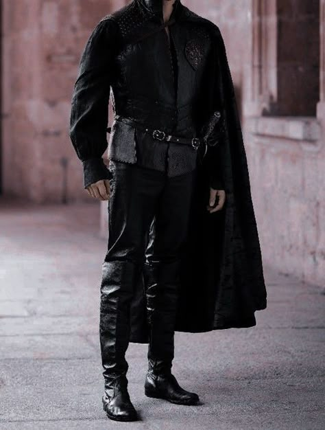 Medieval Clothing Men, Medieval Outfit, Prince Clothes, King Outfit, Royalty Aesthetic, Natalie Dormer, Royal Outfits, Medieval Clothing, Mens Fashion Classy