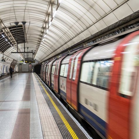 London Underground's waste heat to warm hundreds of homes Maps And Routes Photography, Elizabeth Line, Photography 2023, London Underground Map, London Underground Tube, Underground Tube, Underground Map, Jubilee Line, Gatwick Airport