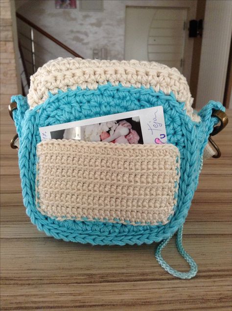 Instax mini 8 crochet camera bag by Milena Jovicic Crochet Bag For Camera, Crochet Polaroid Camera Case, Crochet Polaroid Camera Holder, Crochet Instax Camera Bag, Crochet Polaroid Case, Crochet Camera Bag, Instax Mini Case, Crochet Case Pattern, Polaroid Camera Case