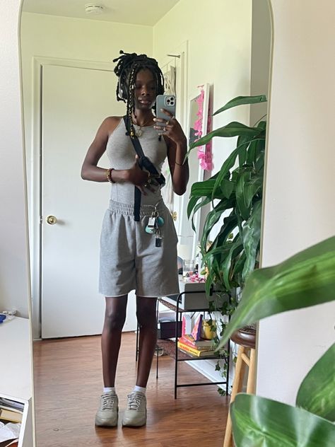 Earth Style Root, Earth Tone Aesthetic Outfit, Earth Tone Outfits Women, Earth Tone Aesthetic, Earth Tone Outfits, Earth Style, Minimalistic Outfits, Teyana Taylor, Outfits Women