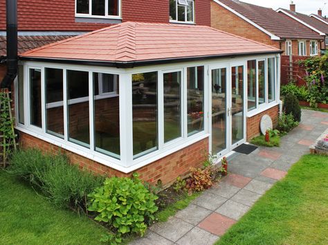 Replacement Conservatory Roof, Conservatory Roof Replacement, Realistic House, Lean To Conservatory, Modern Conservatory, Conservatory Windows, English Farmhouse, Conservatory Roof, Sun Rooms