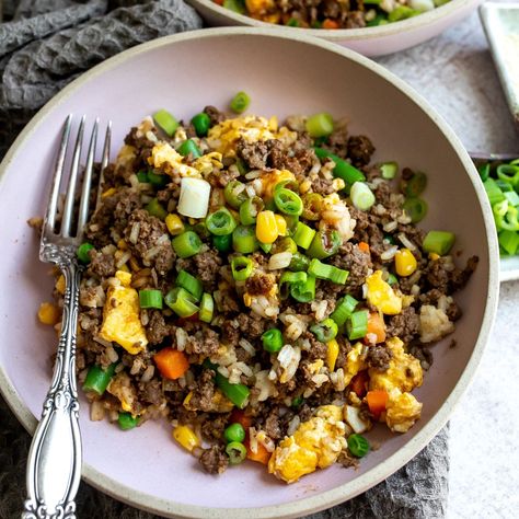 Beef Fried Rice Pepper Lunch, Frozen Mixed Vegetables, Sailor Bailey, Ww Dinner, Edible Ideas, Beef Entrees, Beef Fried Rice, Fried Rice With Egg, Clean Eating Guide