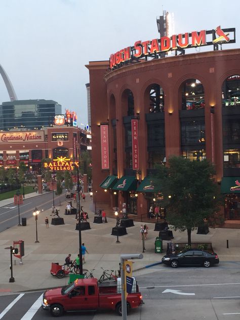 St. Louis Busch Stadium Cardinal Nation Busch Stadium, St Louis, Places Ive Been, Times Square, Mlb, Bucket List, Travel