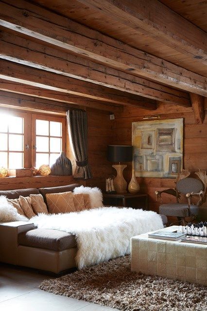 Fur Throw Sofa - Rustic interior design ideas - cosy living rooms, bedrooms and bathrooms inspired by cabin decor, Scandinavian design and wooden interiors. Man Home Decor, Cozy Cabin Decor, Rustic Interior Decor, Cheap Living, Log Home Decorating, Interior Design Per La Casa, Cosy Living, Interior Design Rustic, Cosy Living Room