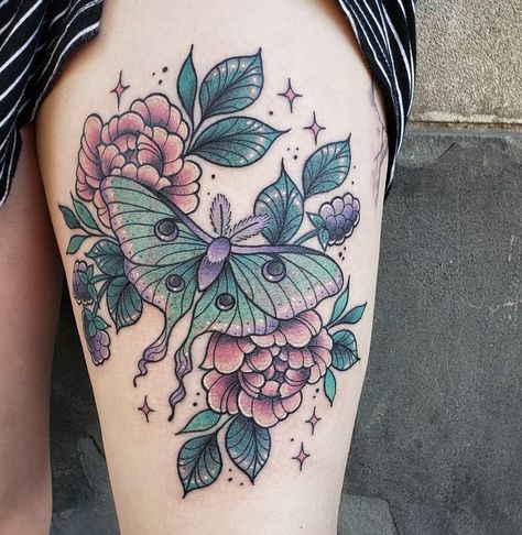 Luna Moth And Flowers Tattoo, Color Moth Tattoo, Moth With Flowers Tattoo, Moth And Flower Tattoo, Lunar Moth Tattoo Design, Lunar Moth Tattoo, Luna Moth Tattoo, Moth Tattoos, 2024 Tattoo