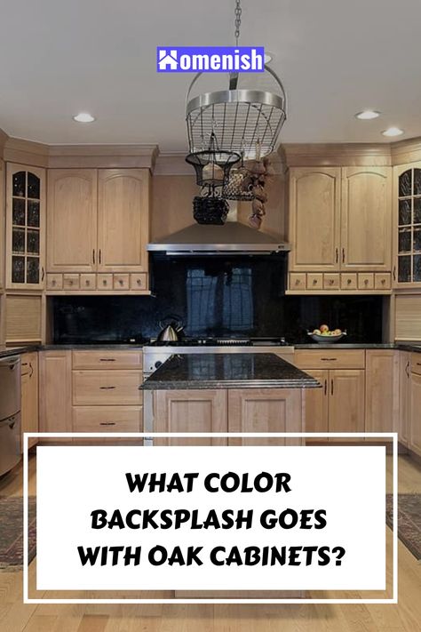 Selecting a backsplash color to match oak cabinets can set the tone for your entire kitchen. We'll guide you through the best hues to complement this classic wood. Oak Cabinets With Dark Countertops, Backsplash Ideas Oak Cabinets, Cabinets With Dark Countertops, Golden Oak Cabinets, Color Backsplash, Light Oak Cabinets, Green Backsplash, Black Backsplash, Dark Countertops