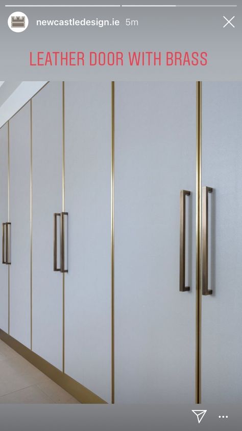 Golden T Patti Wardrobe Door Design, Wardrobe Door Designs Modern, T Patti Wardrobe Door Design, Luxury Wardrobe Door Designs, Wardrobe Laminate, Wardrobe Laminate Design, Laminate Design, Wall Wardrobe Design, Wall Wardrobe