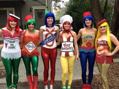 Favorite Louisiana Spices!! Hot Sauce Costume, Spice Girls Costumes, Pun Costumes, Punny Halloween Costumes, Louisiana Hot Sauce, Mardi Gras Costumes, Diy Kostüm, Terms Of Endearment, Mardi Gras Beads