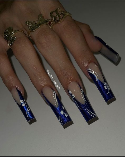 Dark Blue Nail Inspo With Design, Navy Blue Square Acrylic Nails, Navy Blue And Black Nails, Acrylic Nails Dark Blue, Dark Blue And Black Nails, Dark Blue And White Nails, Blue Baddie Nails, Dark Blue Nails Acrylic, Blue Nail Inspo Acrylic