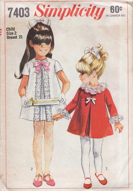 Simplicity Patterns Dresses, Simplicity Patterns Vintage, Vintage Childrens Clothing, Patron Vintage, Vintage Kids Clothes, Simplicity Dress, Girl Dress Pattern, Sewing Patterns Girls, Vintage Dress Patterns