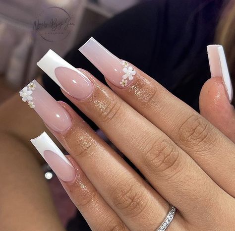 Flower With Rhinestone Nails, Neutral Nails Acrylic Coffin Long, Baddie French Tip Nails With Design, Short Classy Square Nails, V Line French Tip Nails, Edgy Acrylic Nail Designs, Milky White Nails With Flowers, Simple Medium Nails, Simple Medium Acrylic Nails