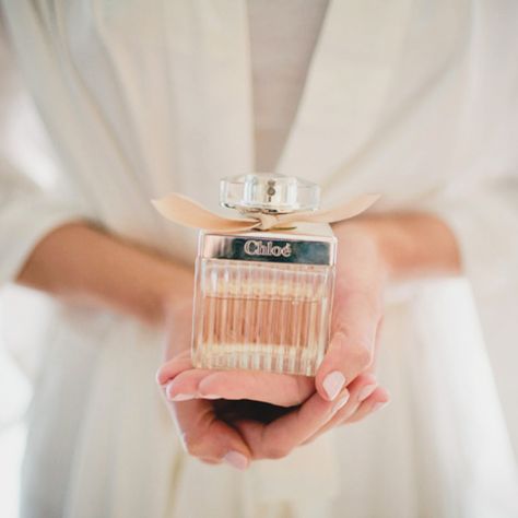 Pick Your Wedding-Day Fragrance! 10 Most Loved Bridal Perfumes! Will probably wear my Chanel Coco Mademoiselle Bride Perfume, Wedding Day Perfume, Wedding Fragrance, Chloe Perfume, Wedding Perfume, Bridal Wardrobe, Sentimental Wedding, Ceremony Outdoor, Iconic Weddings