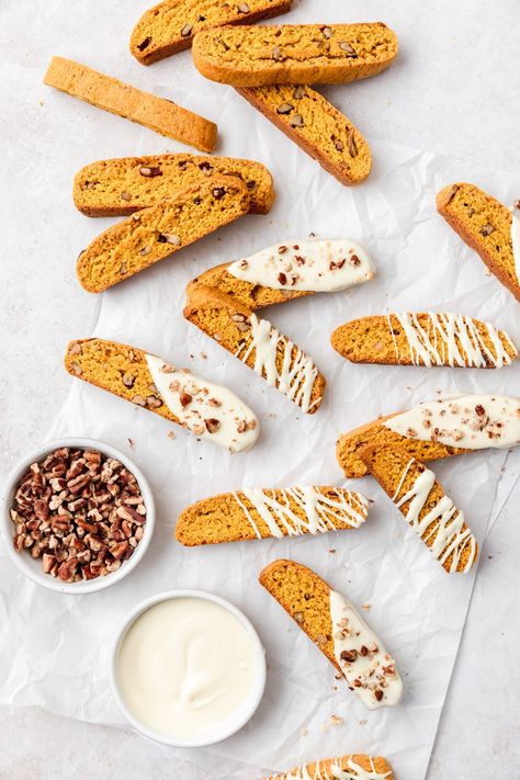 These white chocolate pumpkin biscotti are super easy to make and perfect for enjoying on chilly fall mornings with a homemade pumpkin spice latte! White Chocolate Biscotti, Pumpkin Biscotti, Biscotti Recipes, Chocolate Biscotti, Pastry Ideas, Homemade Pumpkin Spice Latte, Bakery Items, Homemade Pumpkin Spice, Chocolate Pumpkin