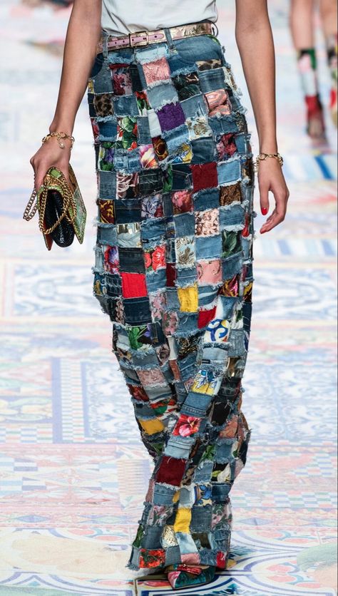 Deconstruction Fashion Ideas, Craftcore Fashion, Dolce And Gabbana Denim, Deconstructed Fashion, Deconstruction Fashion, Ropa Upcycling, Upcycling Fashion, Patchwork Fashion, Patchwork Clothes