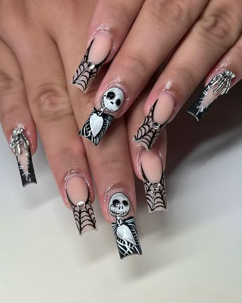 Jack Nightmare Before Christmas Nails, Jack Skeleton Nail Art, Jack Skelton Nails, Jack The Pumpkin King Nails, Jack Nails Halloween, Halloween Nails Jack Skellington, Jack The Skeleton Nails, Jack Skellington Nails Acrylic, Uñas Halloween Jack