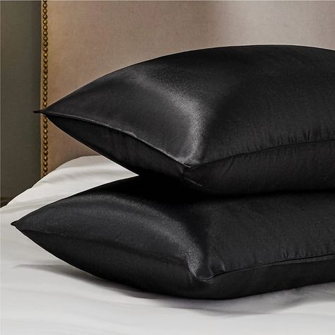 Amazing satin pillow cases that saved my hair and skin! They come in multiple sizes and colours, they're so beautiful and so soft. It has an amazing design that keeps your pillow from moving around inside the pillow case and it doesnt use a zipper further preventing any kind of hair breakage throughout the night! Satin is more durable than silk and lasts longer, its also machine washable unlike silk and easy to take care of! #satin #pillowcase #aesthetic #amazonfinds #healthyhair #healthyskin Satin Pillow Case, Black Pillow Cases, Silk Pillow Cases, Velvet Throw Blanket, Bed Pillow Covers, Silk Pillowcase Hair, Silk Pillow Cover, Black Pillow, Satin Pillow