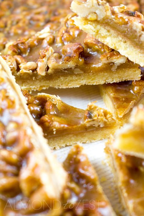 Caramel and Walnut Slice - Super soft, crumbly slice topped with crunchy walnuts and chewy caramel! You HAVE to try this it's crazy good!! Walnut Slice, Chewy Caramel, Vegan Breakfast Recipes, Cafe Food, Kitchen Recipes, Yummy Cakes, Fun Desserts, Yummy Treats, Food Blog