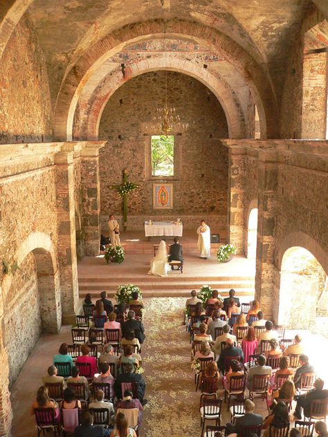 Dream church for wedding! Old Church Wedding, Vintage Mexican Wedding, Hacienda Wedding, Boda Mexicana, Future Wedding Plans, Church Architecture, Mexican Wedding, Mexican Culture, Mexico Wedding