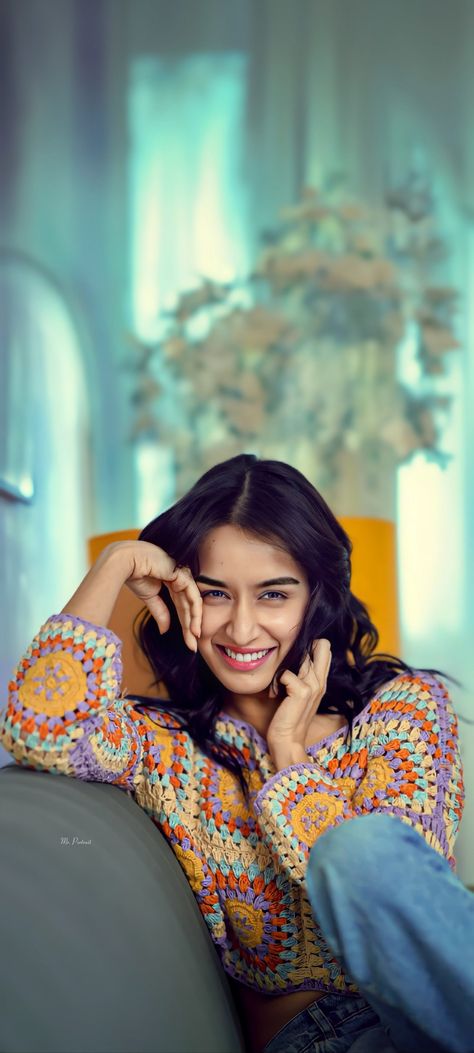 Wallpapers Shraddha Kapoor, Shraddha Kapoor Images, Half Girlfriend, Shraddha Kapoor Cute, Messi Photos, Eternal Beauty, Teen Actresses, Photography Creative, Creative Pictures