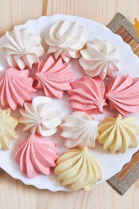 Indulge in these light and airy Air Fryer Meringue Cookies, a delightful treat that's easy to make and sugar-free! Perfectly sweet and crispy on the outside with a soft interior, these cookies are ideal for any occasion. Enjoy them as a guilt-free snack or a beautiful addition to your dessert table! Cream Of Tartar Recipe, How To Make Meringue, Meringue Cookie Recipe, Guilt Free Snacks, Festive Cookies, Meringue Cookies, Sugar Substitute, Classic Desserts, Cream Of Tartar