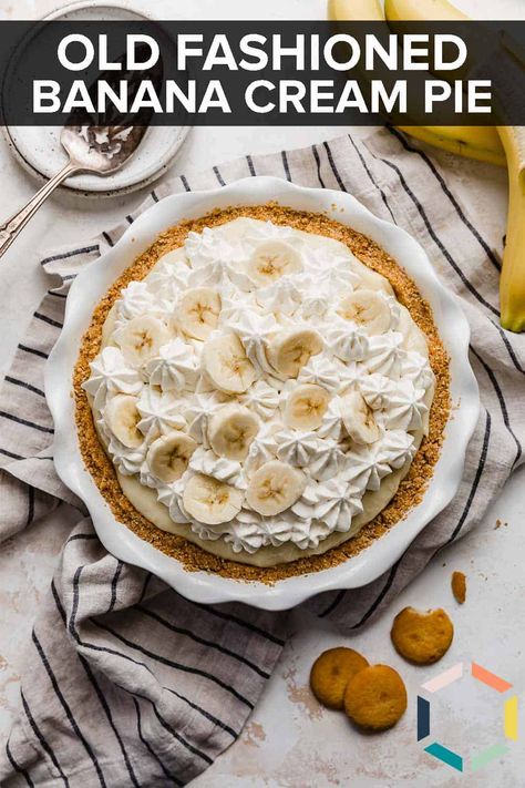 This Old Fashioned Banana Cream Pie is made with a Nilla wafer pie crust, topped with slices of fresh bananas, filled with a smooth, creamy, and dreamy banana cream pie custard filling and then topped with fresh whipped cream and decorated with banana slices! It’s the perfect homemade banana cream pie recipe with incredible texture and flavor. Banana Cream Pie With Nilla Wafers, Nilla Wafer Banana Cream Pie, Banana Cream Pie Marie Calendars, Old Fashion Banana Cream Pie Recipe, Banana Pastry Cream Filling, Banana Cream Pie With Chocolate, Martha Stewart Banana Cream Pie, Raw Banana Cream Pie, Banana Cream Pie Nilla Wafers