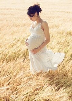 whimsical Wheat Field Photoshoot, Grain Field, Maternity Shots, Field Photoshoot, Maternity Picture, Maternity Inspiration, Maternity Pics, Mother Child, Wheat Field