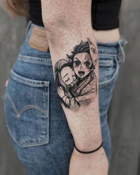 Tanjiro And Nezuko Tattoo, Tanjiro And Nezuko, Slayer Tattoo, Tatuagem Masculina Pequena, Glyph Tattoo, Art Vampire, Sketch Style Tattoos, Dengeki Daisy, Black Cat Tattoos