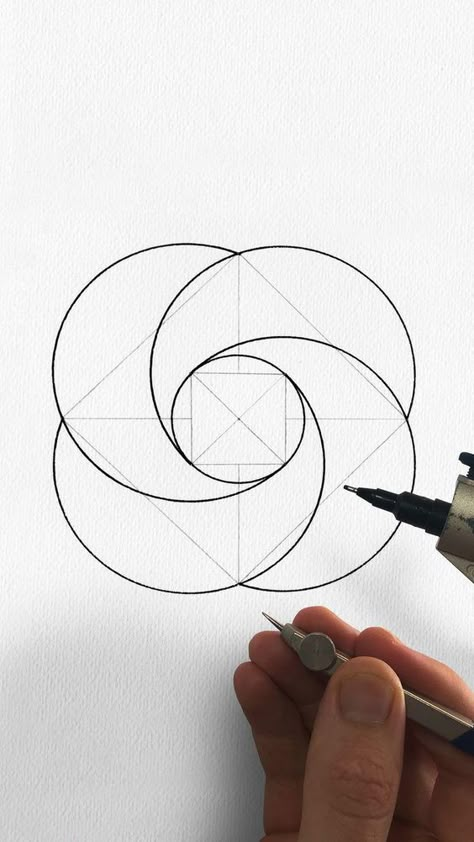 Sacred Geometry Art Mandalas, Geometric Design Art, Mandala Art Therapy, Geometric Pattern Art, Sacred Geometry Art, Geometric Drawing, Mandala Art Lesson, Architecture Drawing Art, Geometry Art