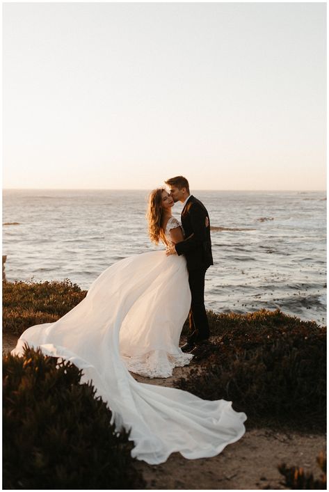 60 Person Wedding, Wedding Locations California, Big Sur Elopement, Big Sur Wedding, California Wedding Photography, Wedding California, Romantic Sunset, Beach Wedding Photos, Northern California Wedding