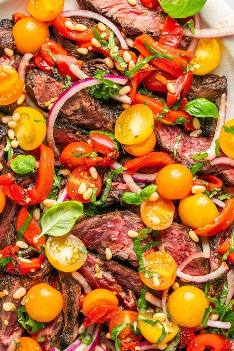 Grilled Hanger Steak with Tomato Salad Desserts For A Crowd Summer, Simple Summer Desserts, Summer Desserts For A Bbq, Desserts For A Bbq, Sirloin Steak Recipes, Summer Desserts Easy No Bake, Summer Desserts For A Crowd, Main Salad, Leftover Steak