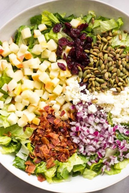 Fall Salads To Bring To Work Every Day Of The Week Chopped Autumn Salad, Apple Cider Dressing, Cider Dressing, Fall Salads, Autumn Salad Recipes, Chicory Recipe, Christmas Meals, Fall Salad, Autumn Salad