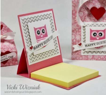 Project: Stamped Valentine Post It Note Holders could also be adapted to any holiday Altered Notebooks, Post It Holder, Post It Note Holders, Note Pad Covers, Stamping Projects, Notes Craft, Post It Note, Valentine Projects, Note Holders