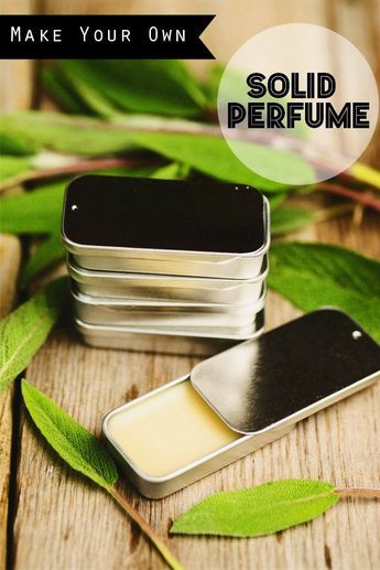 Diy Solid Perfume, Solid Perfume Diy, Solid Perfume Recipes, Essential Oil Perfumes Recipes, Perfume Versace, Homemade Perfume, Diy Wedding Ideas, Perfume Recipes, Wedding Souvenir