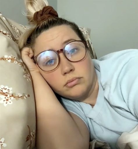 Sad Single Mom Series Goes Viral On TikTok Happily Divorced, Mom Series, Tamera Mowry, Viral On Tiktok, Dating World, Easy Drawings For Kids, Getting Divorced, Beard Trimming, Single Parenting