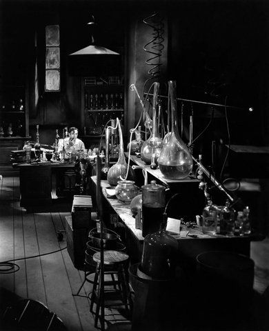 Mad Scientist Lab, Fredric March, Dr Jekyll And Mr Hyde, Mr Hyde, Dr Jekyll, Mr. Hyde, Jekyll And Mr Hyde, Chemistry Labs, Mad Science