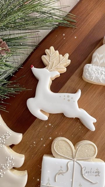 Christmas Reindeer Cookies Decorated, Reindeer Cookies Decorated Royal Icing, Reindeer Sugar Cookies Decorated, Reindeer Cookies Decorated, Reindeer Sugar Cookies, Christmas Reindeer Cookies, Iced Christmas Cookies, Reindeer Cookies, Cookie Christmas