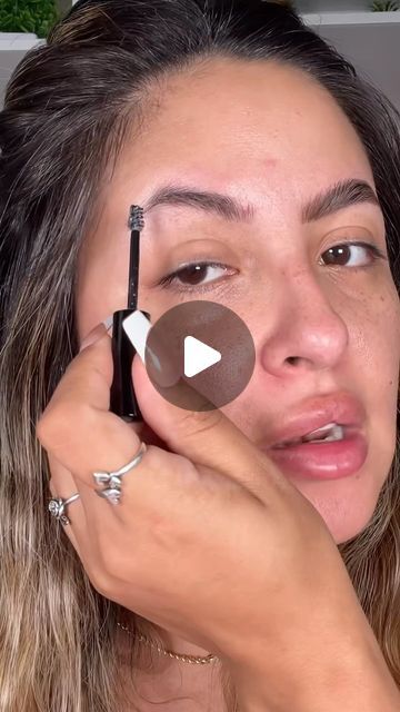 Analiza Garcia on Instagram: "Doing your eyebrows, shouldn’t be difficult so here’s a tutorial to help you! 🥰  Products used @nyxcosmetics brow gel  @thebalm furrowcious brow pencil   #makeuptutorial #eyebrowtutorial #allthingsmakeup #makeuphacks #reels #makeupreels #explorepage✨ #explorepage #makeup #makeuptips #eyebrowshaping" Clear Eyebrow Gel Tutorial, How To Do Eyebrows With Gel, How To Use Eyebrow Gel, Eyebrow Gel Before And After, Diy Eyebrow Lamination, Eyebrow Gel Tutorial, How To Fill In Eyebrows, Brow Gel Tutorial, Eyebrow Pencil Tutorial