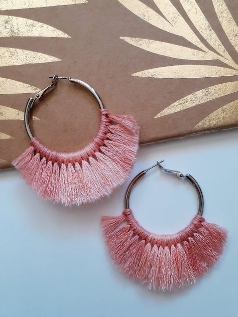 Tassel Earrings Diy, Diy Embroidery Thread, Opal Crown, Diy Macrame Earrings, Diy Tassel Earrings, Crown Diy, Tassel Crafts, Homemade Earrings, Diy Tassel