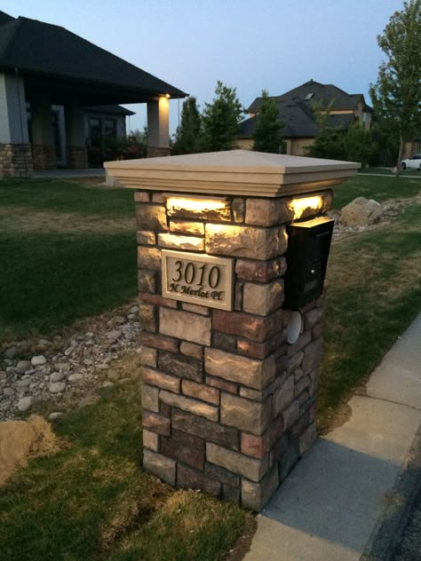 Mailbox Ideas Brick Design, Stone Pillar With Light, Driveway Entry Columns, Rock Columns Driveway, Driveway Pillar Lights, Stone Mailbox With Planter, Brick Mailboxes Designs, Driveway Columns With Lights, Brick Mailbox Landscaping