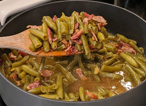 Mandy In The Making Green Beans, Mandy In The Making, Green Beans Side Dish, Green Beans With Bacon, Cooking Green Beans, Green Bean Recipes, Holiday Cooking, Side Recipes, Vegetable Salad