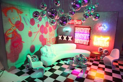 Studio Room Design, Shawn Mendes Album, Album Release Party, Catering Design, Event Tech, Club Decor, Airplane Baby, 80s Theme, Release Party