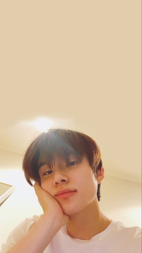 Bubble💬 Update Kim Jungwoo, Kampot, Nct Album, Nct Life, Nct Taeyong, Jaehyun Nct, Nalu, Boyfriend Pictures, K Idols