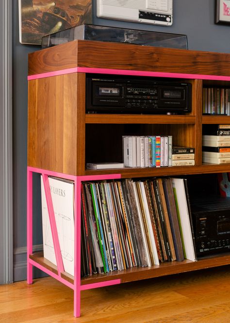 Bucktown Townhouse — zakrose Turntable Furniture Design, Record Player Storage, Vinyl Record Room, Studio Music Room, Turntable Furniture, White Oak Dining Table, Dj Table, Dj Room, Record Room