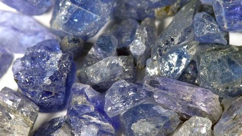 Tanzanite Meaning, Crystal Grimoire, Citrine Meaning, Stone Meanings, Opal Meaning, Crystal Work, 1960s Jewelry, Tanzanite Stone, Crystals Stones