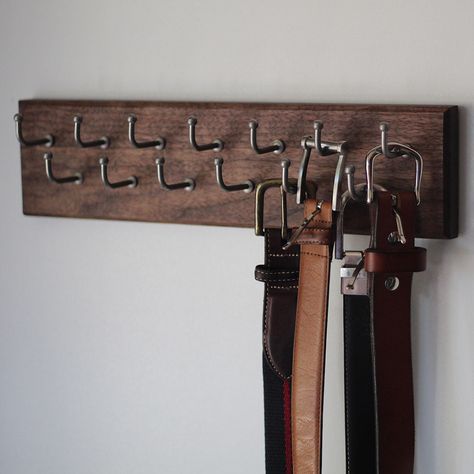 Belt Hanger Ideas, Draw Organizer, Belt Rack, Belt Storage, Diy Belt, Belt Organizer, Belt Display, Belt Hanger, Diy Belts