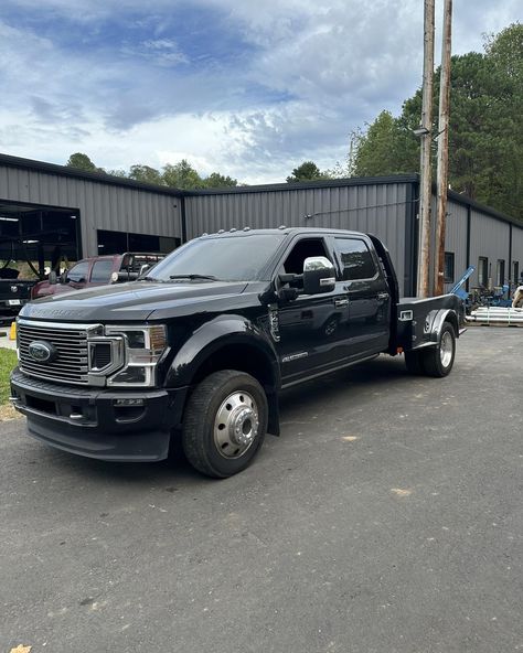 Ford F-450 rolled in to get completely re-done! Wheels-JTX Forged flat bed -CM Truck Beds lift kit - ICON Vehicle Dynamics . . if you have any questions about pricing or install on any of these give us a call (828)-505-8195 or visit our website www.tamelessperformance.com (http://www.tamelessperformance.com/) Welding Beds, Bed Lifts, Custom Truck Beds, Truck Beds, Custom Truck, Built Truck, Forged Wheels, Flat Bed, Lift Kits